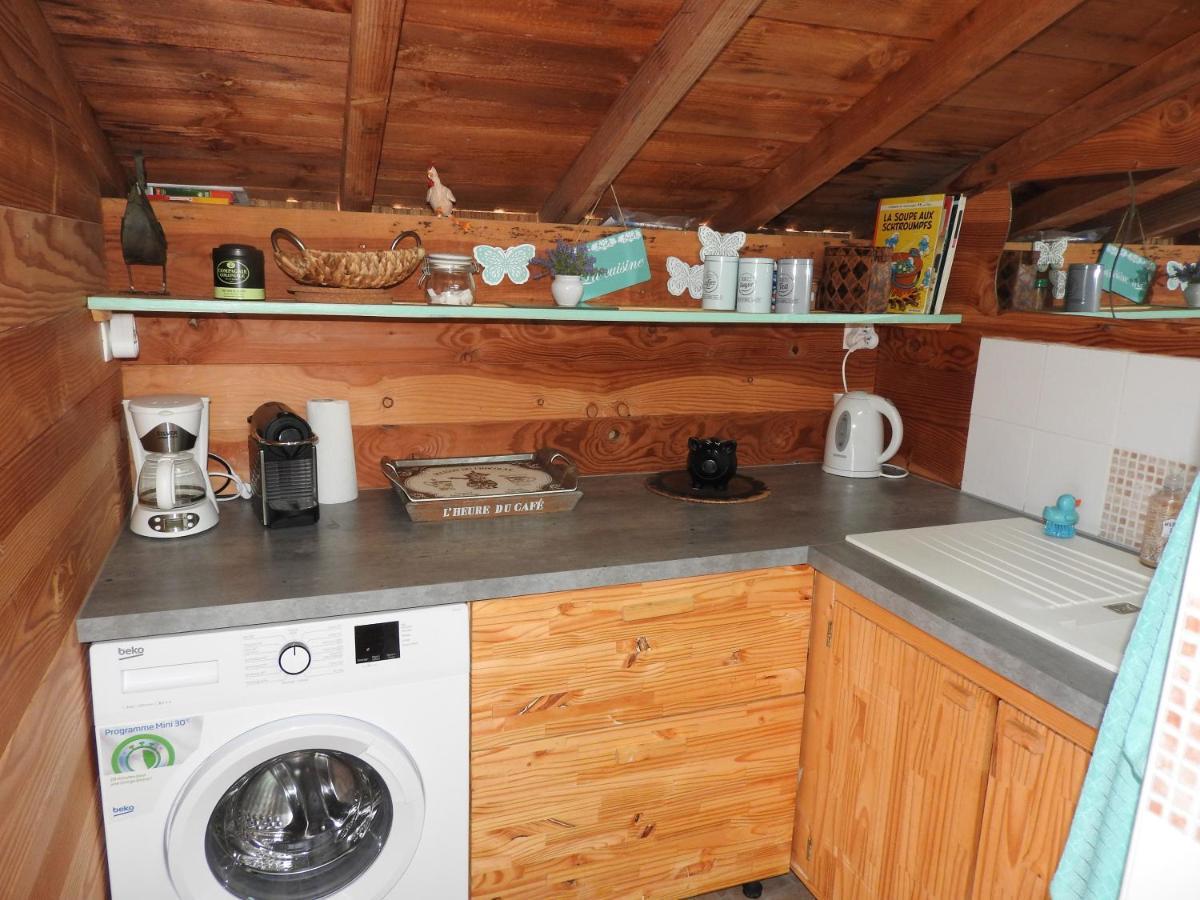La Maison Ronde Et Ses 2 Cahutes Monthoiron Luaran gambar