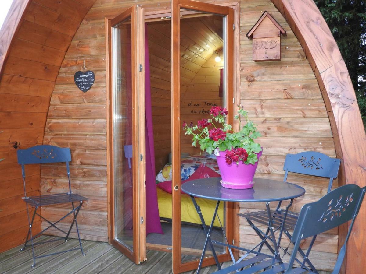 La Maison Ronde Et Ses 2 Cahutes Monthoiron Luaran gambar